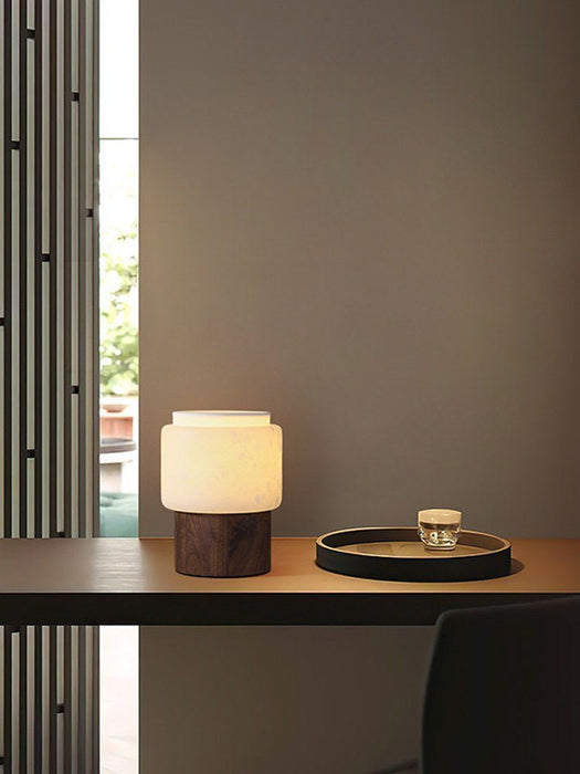 Luma Core Alabaster Table Lamp - Simprolos