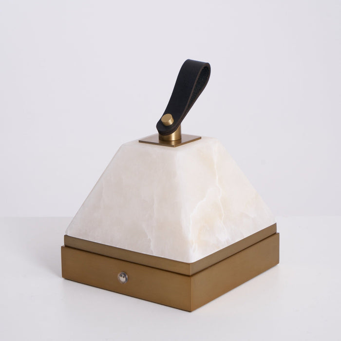 Luma Cube Alabaster Portable Lamp - Simprolos