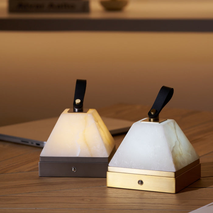 Luma Cube Alabaster Portable Lamp - Simprolos