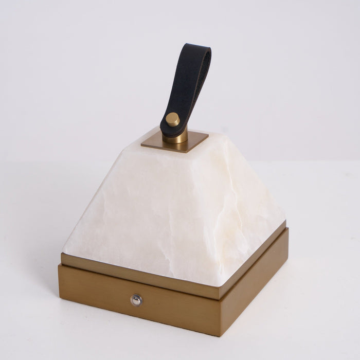 Luma Cube Alabaster Portable Lamp - Simprolos