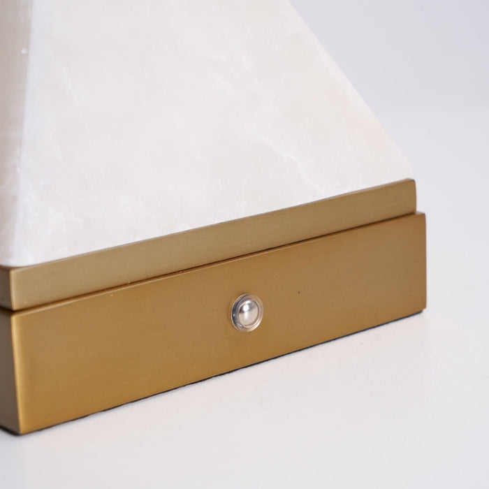 Luma Cube Alabaster Portable Lamp - Simprolos