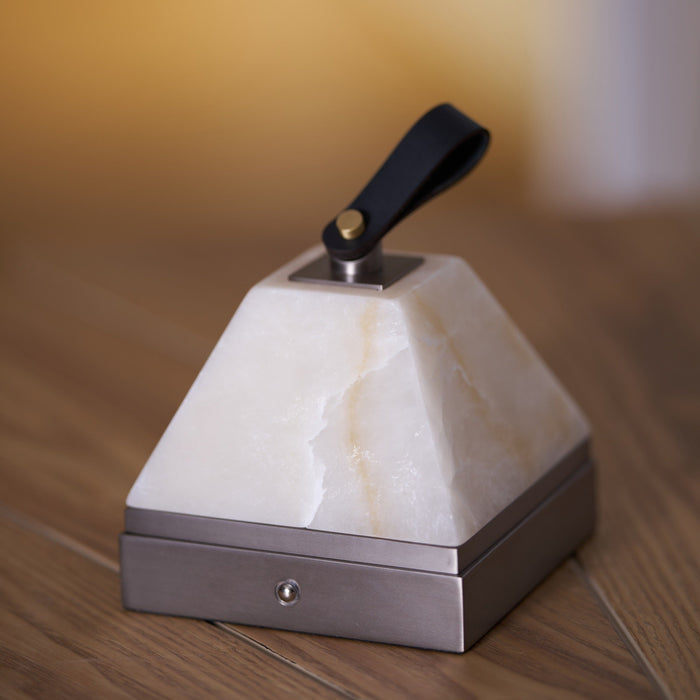 Luma Cube Alabaster Portable Lamp - Simprolos