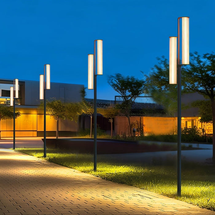 Lumo Arc Outdoor Post Lamp - Simprolos
