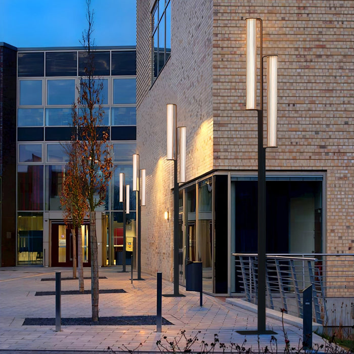 Lumo Arc Outdoor Post Lamp - Simprolos