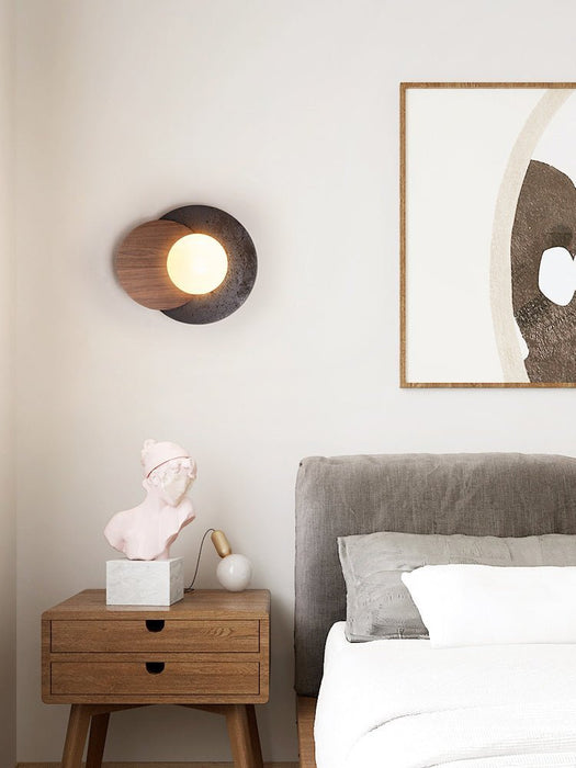 Lunar Embrace Sconce - Simprolos
