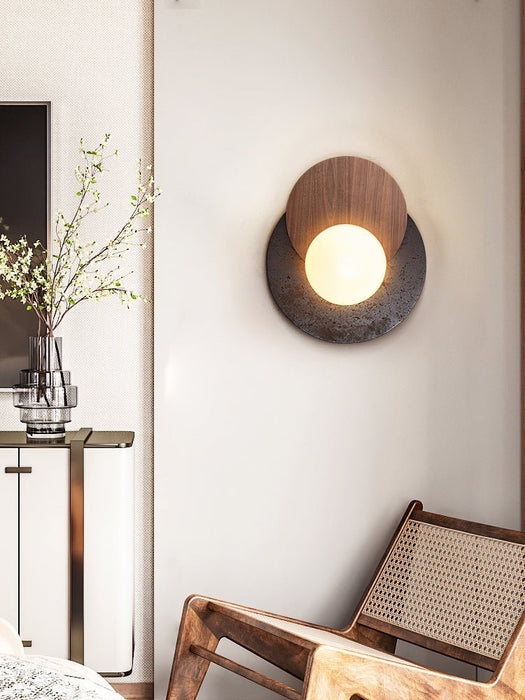 Lunar Embrace Sconce - Simprolos