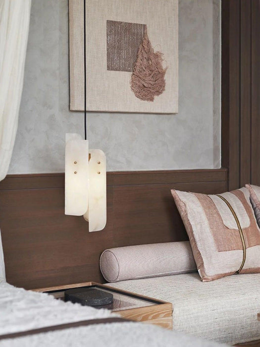 Megalith Mini Alabaster Pendant Light - Simprolos