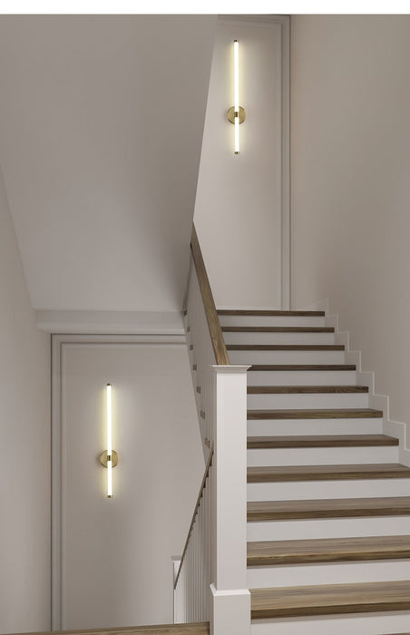 Minimalist Vertical Wall Sconce - Simprolos