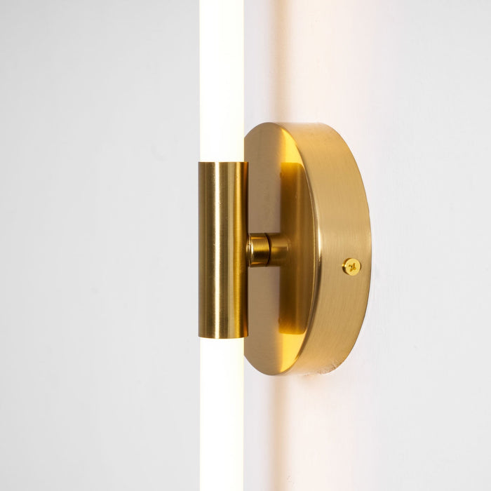 Minimalist Vertical Wall Sconce - Simprolos