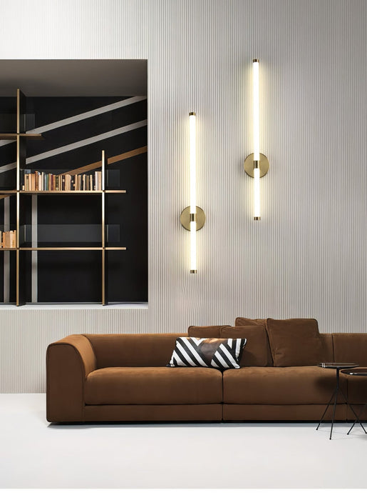 Minimalist Vertical Wall Sconce - Simprolos