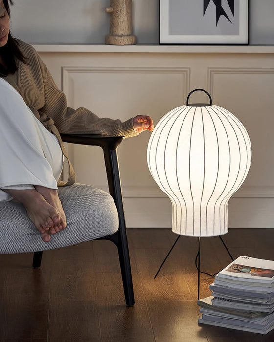 Mudusa Fabric Balloon Table Lamp - Simprolos