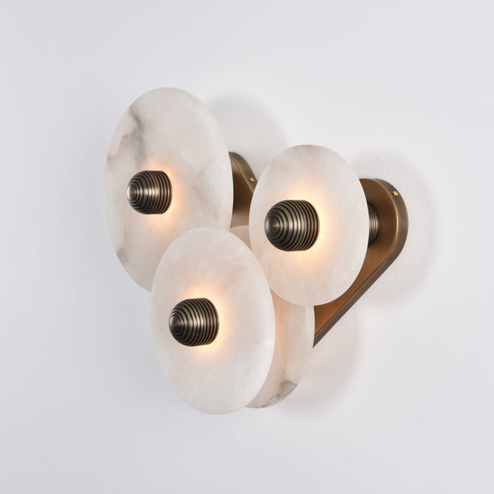 Nayra Alabaster Wall Lamp - Simprolos