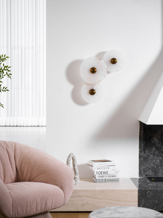 Nayra Alabaster Wall Lamp - Simprolos