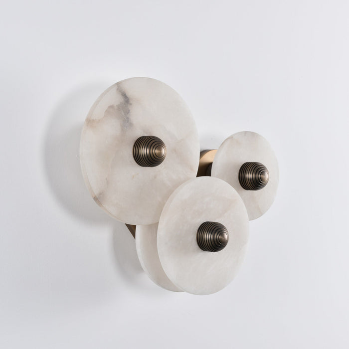 Nayra Alabaster Wall Lamp - Simprolos