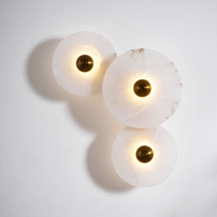 Nayra Alabaster Wall Lamp - Simprolos