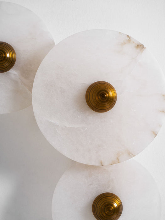Nayra Alabaster Wall Lamp - Simprolos