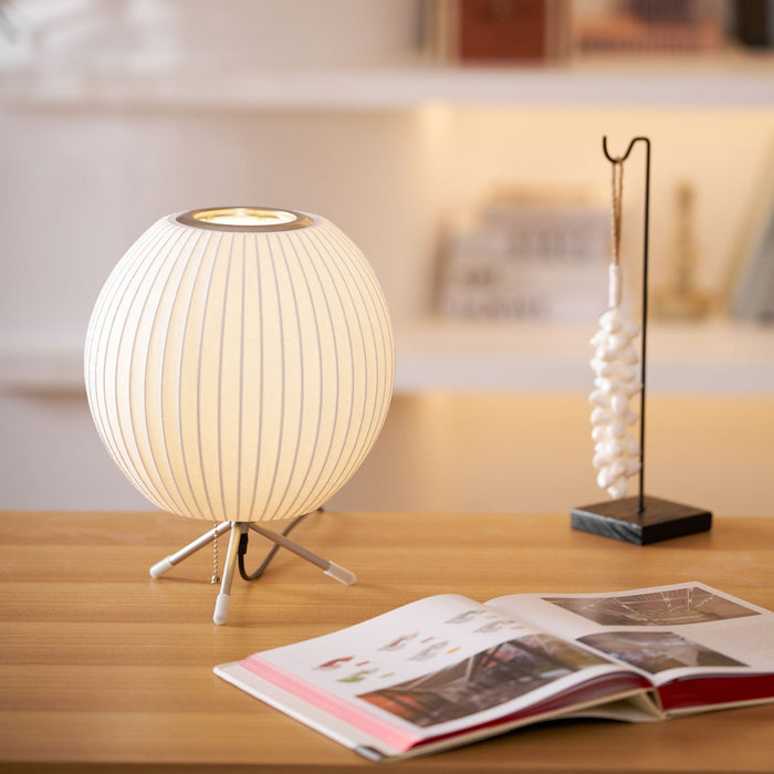 Nelson Tripod Table Lamp - Simprolos