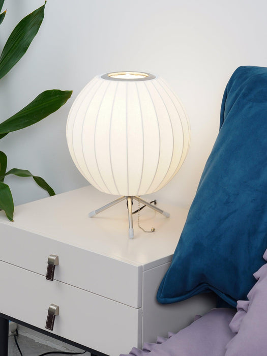 Nelson Tripod Table Lamp - Simprolos