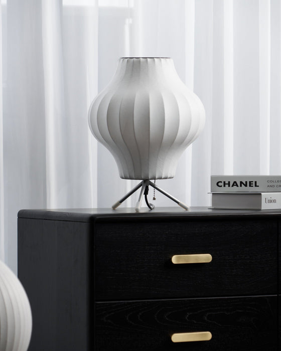 Nelson Tripod Table Lamp - Simprolos
