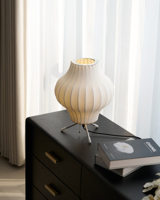 Nelson Tripod Table Lamp - Simprolos