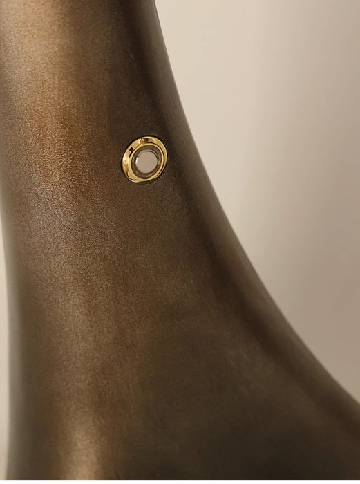 Noor Sculptural Table Lamp - Simprolos