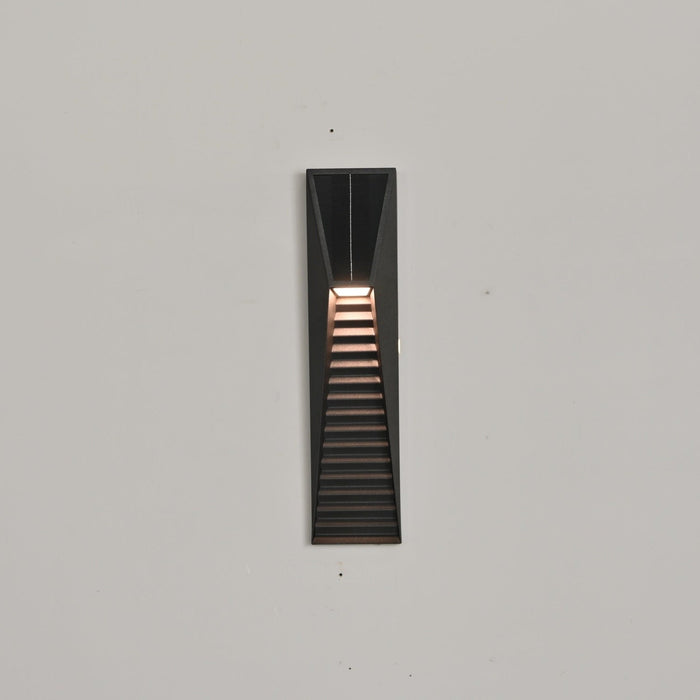 Obsidian Path Solar Outdoor Wall Light - Simprolos