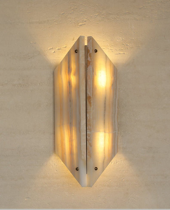 Onyxa Crest Alabaster Wall Lamp - Simprolos