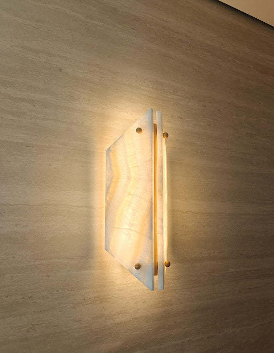 Onyxa Crest Alabaster Wall Lamp - Simprolos