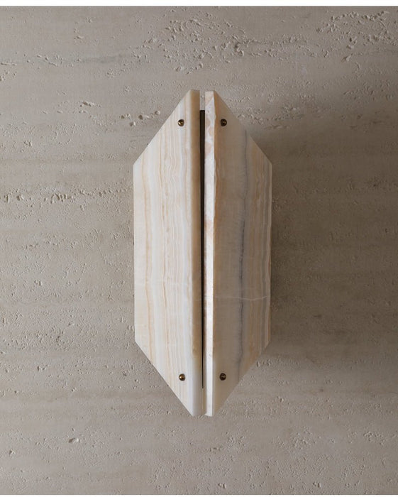 Onyxa Crest Alabaster Wall Lamp - Simprolos