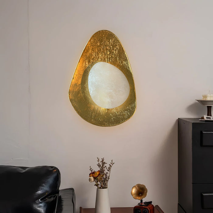 Organic Gilded Pebble Alabaster Sconce - Simprolos