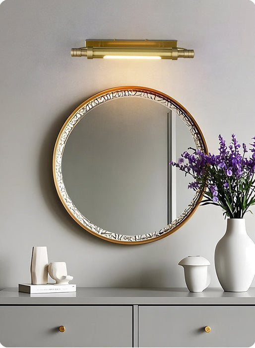 Orion Brass Wall Light - Simprolos