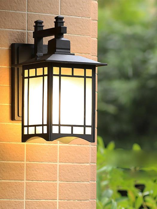 Orm House Outdoor Wall Light - Simprolos