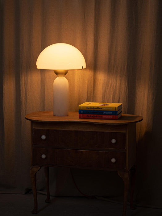 Peono Alabaster Table Lamp - Simprolos
