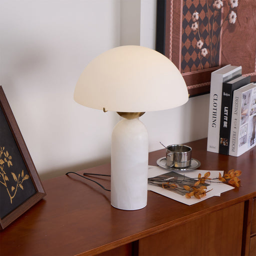 Peono Alabaster Table Lamp - Simprolos