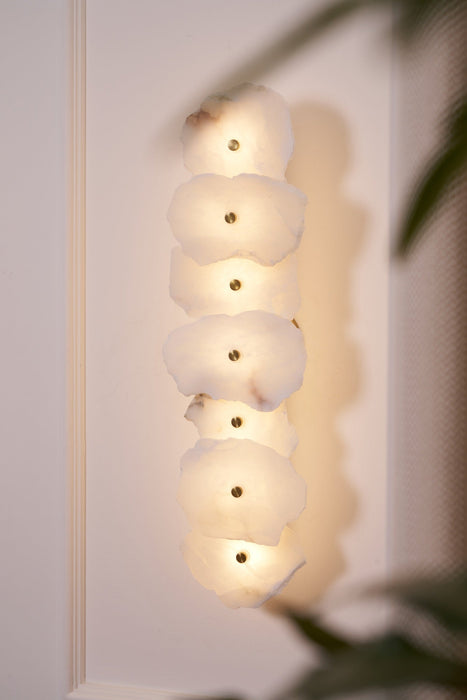 Petra Alabaster Wall Lamp - Simprolos