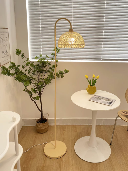 Rattan Arch Floor Lamp Simprolos