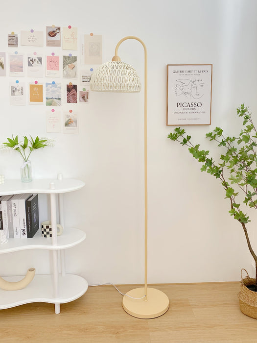 Rattan Arch Floor Lamp Simprolos