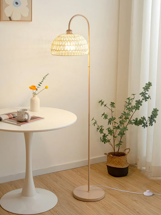 Rattan Arch Floor Lamp Simprolos