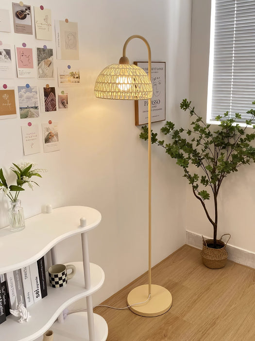 Rattan Arch Floor Lamp Simprolos