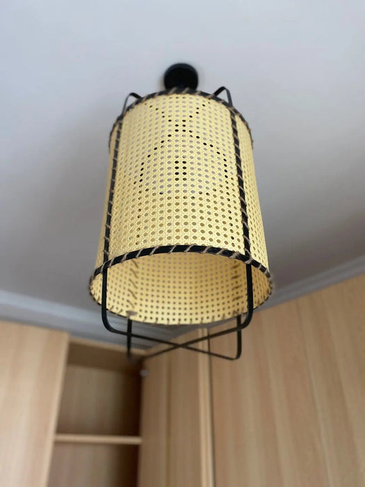 Rattan Cane Pendant Light - Simprolos