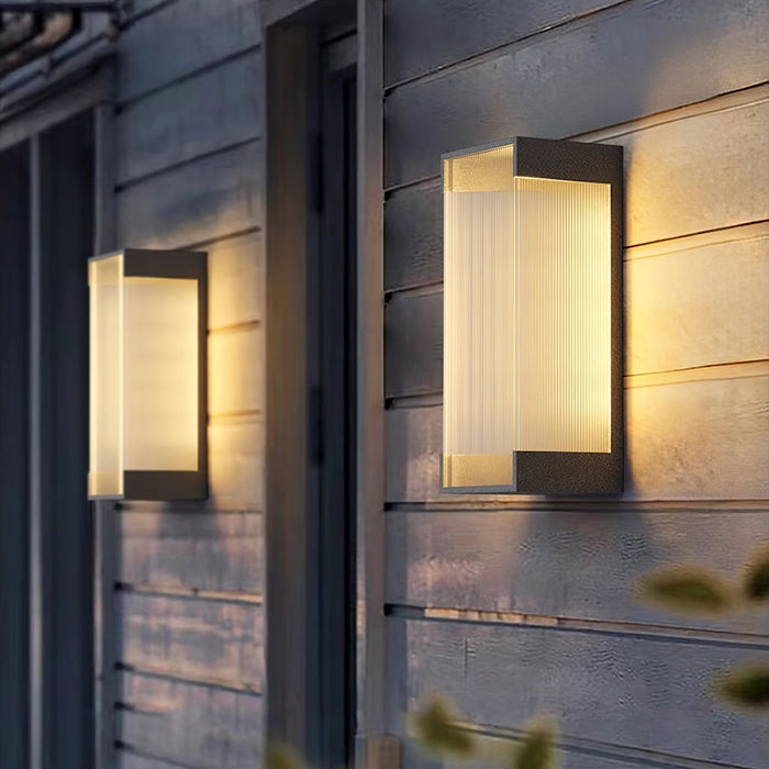 Rectangular Solar Outdoor Wall Light - Simprolos