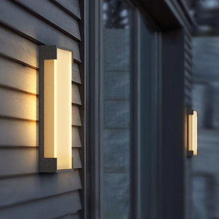 Rectangular Solar Outdoor Wall Light - Simprolos
