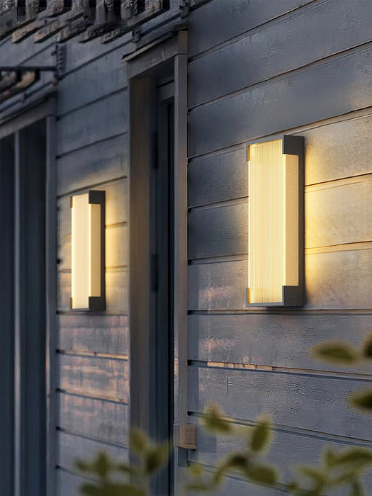 Rectangular Solar Outdoor Wall Light - Simprolos