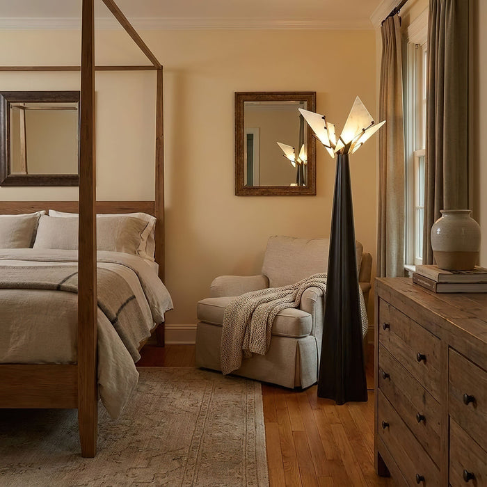 Religieuse Alabaster Floor Lamp - Simprolos