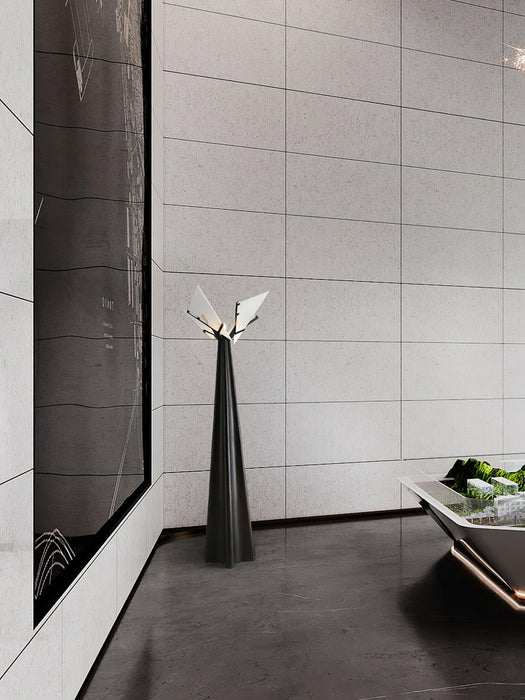 Religieuse Alabaster Floor Lamp - Simprolos