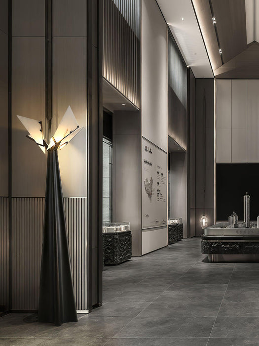 Religieuse Alabaster Floor Lamp - Simprolos