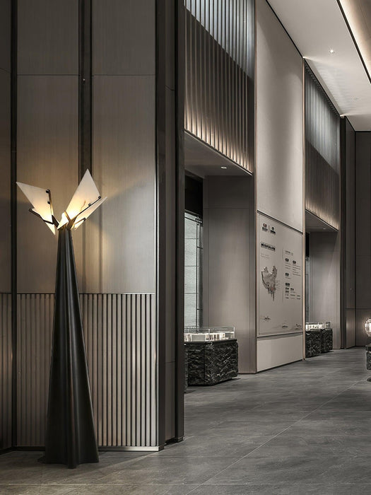 Religieuse Alabaster Floor Lamp - Simprolos