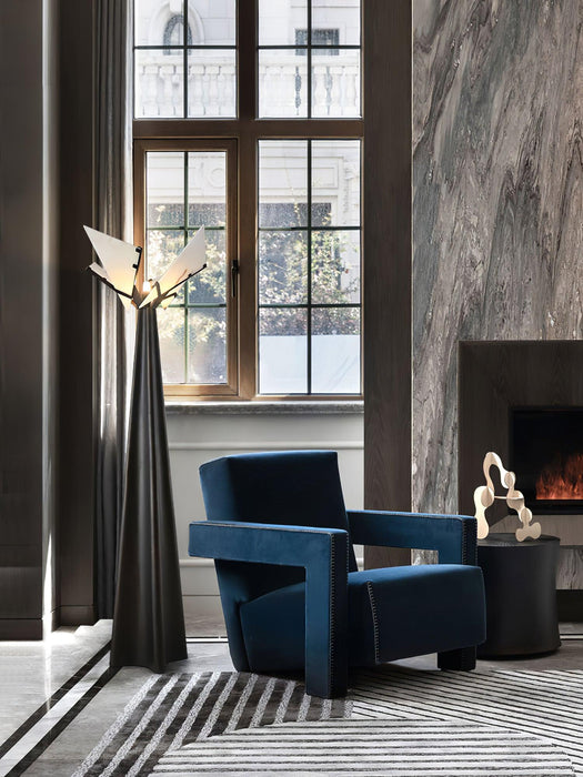 Religieuse Alabaster Floor Lamp - Simprolos