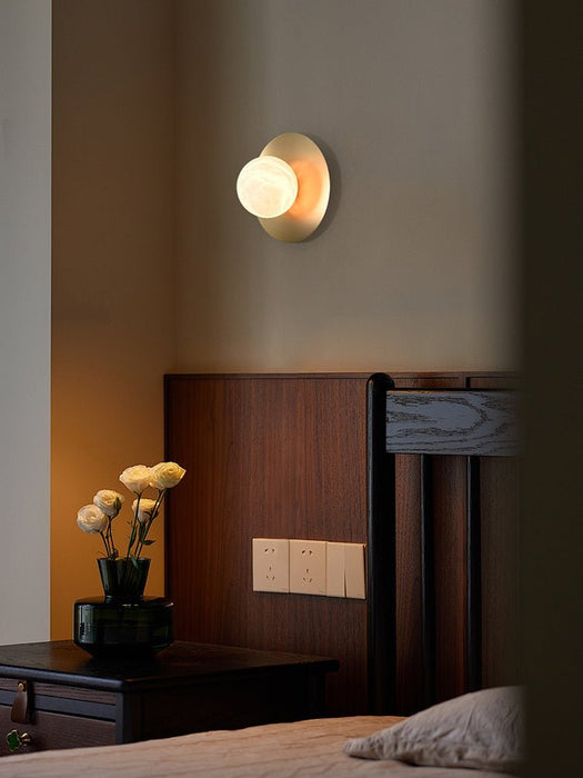 Round Alabaster Orb Sconce - Simprolos
