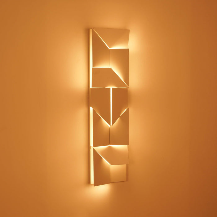 Shadows Grand Plug - in Sconce - Simprolos